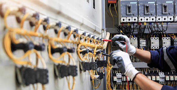 Professional Electrician technician working in Pana, IL